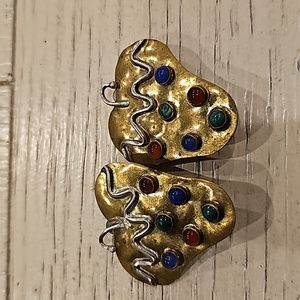 Vintage copper looking strawberry clip-on earrings with jewels.